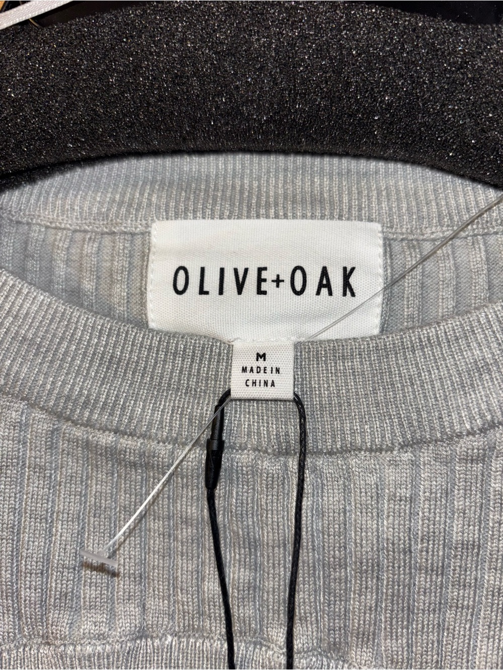 Olive & Oak ribbed long-sleeve sweater - Picture 3 of 5
